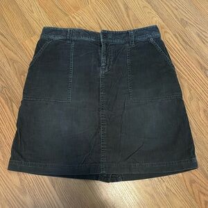 Grey The North Face corduroy, mini skirt size medium